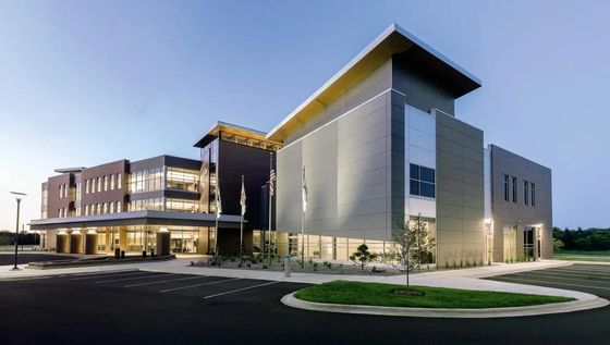 ساختمان های فولادی صنعتی پیش از مهندسی سالن کارگاه هنگار گودال کارپورت ساختمان