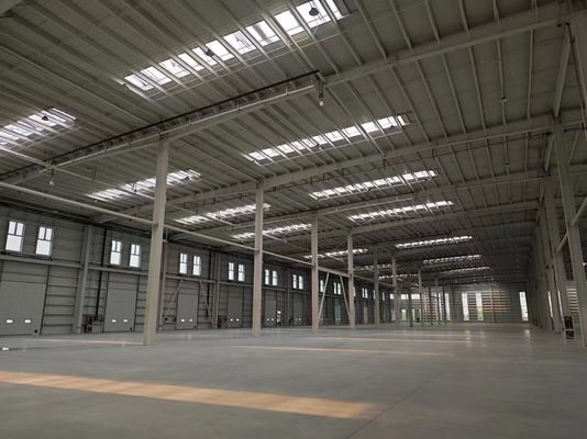 Q235 Q335B انبار فولاد ساختمان های پیش ساخته انبار صنعتی