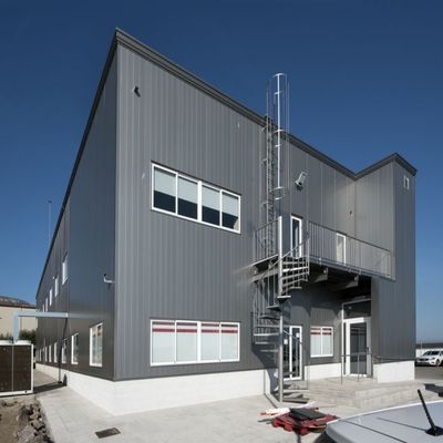 ساختمان اداری پیشساخته فولادی با اسکلت فلزی تجاری